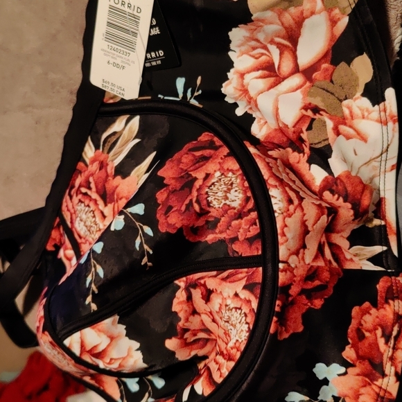 🔶UNDERWIRE CUT AND SEW BIKINI TOP - Picture 6 of 7